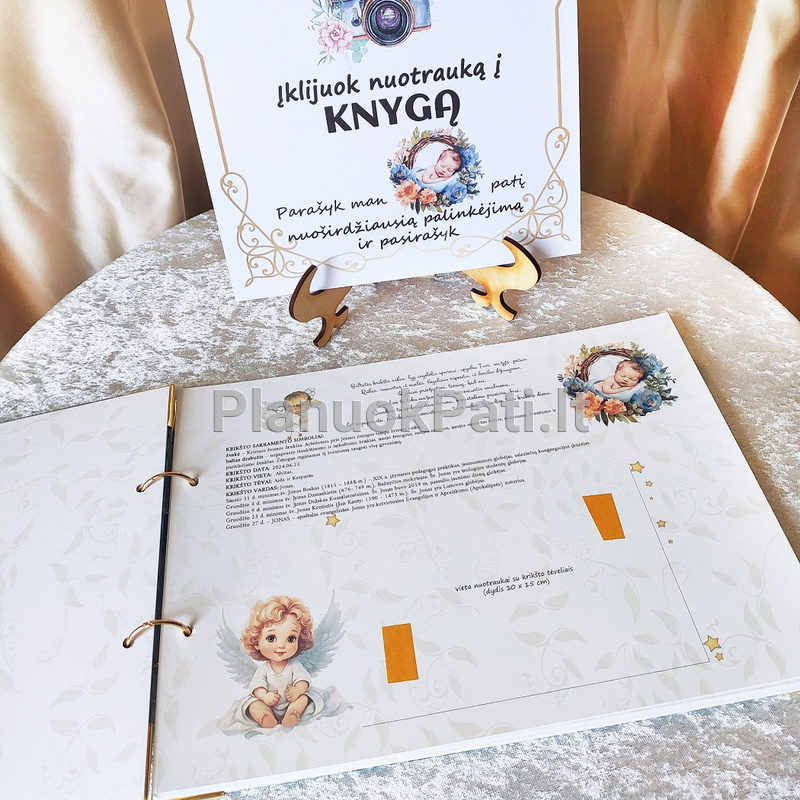 Krikštynų albumas Mėnulio Pasaka-3