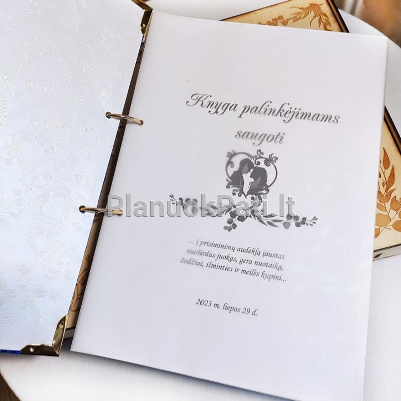 Vestuvinis palinkėjimų albumas Įsimylėję-9