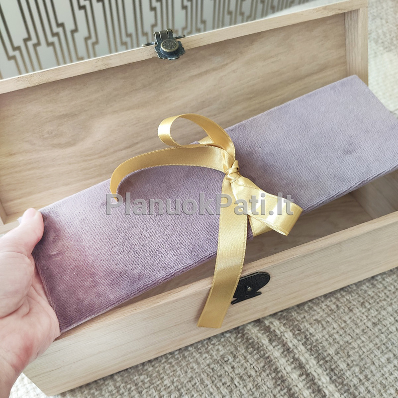 Personalizuota ąžuolinė vyndėžė-4