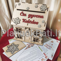 Kalėdų pašto namelis - advento kalendorius nuotrauka
