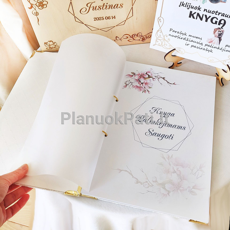 Vestuvių palinkėjimų knyga Deimantas-14